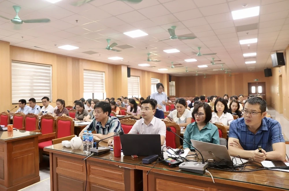 Tăng cường năng lực tiêm chủng mở rộng tuyến cơ sở