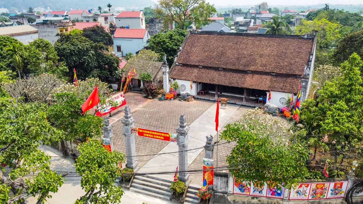 Về nơi thờ Thành Hoàng làng Triệu Thị Trinh