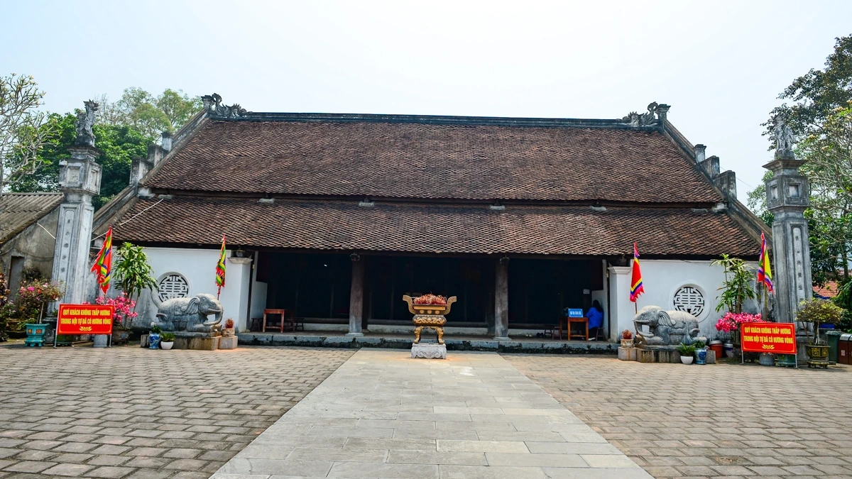 Về nơi thờ Thành Hoàng làng Triệu Thị Trinh