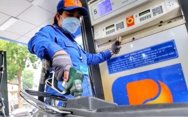 Chốt giảm thuế với xăng dầu về 0 đến hết tháng 6/2026