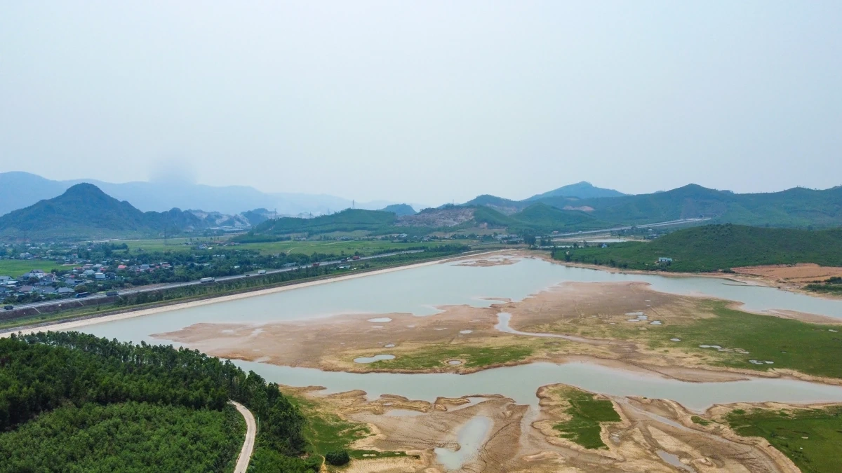 Khe Nhòi - “viên ngọc thô” giữa đại ngàn chờ ngày được đánh thức