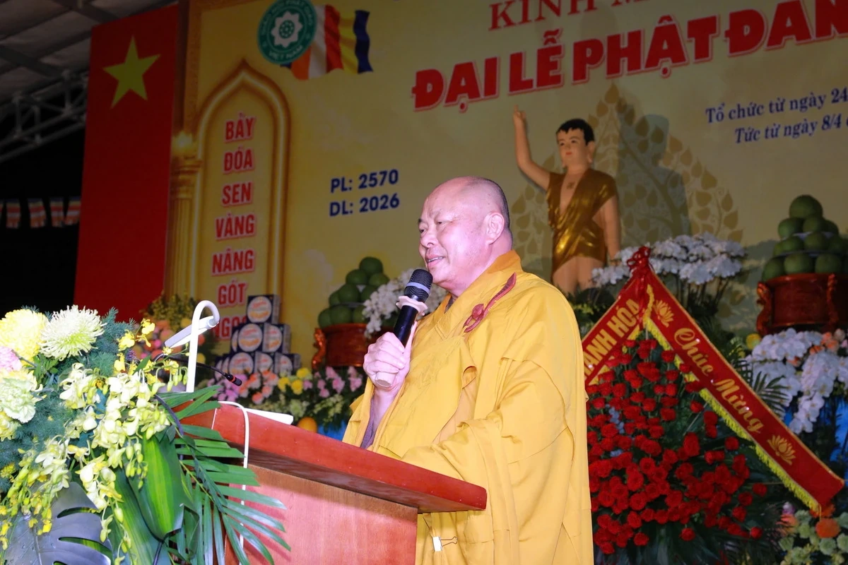 Bí thư Tỉnh ủy Lê Đức Thái dự Đại lễ Phật đản Phật lịch 2570 tại chùa Đại Bi