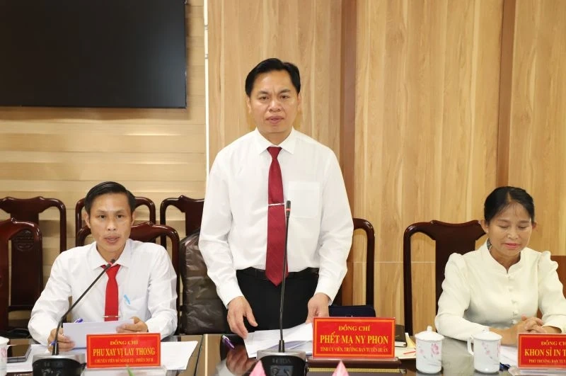 Tiếp tục củng cố, nâng tầm hợp tác lĩnh vực tuyên huấn, tuyên giáo, dân vận giữa hai tỉnh Thanh Hóa - Hủa Phăn