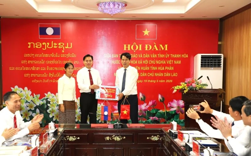 Tiếp tục củng cố, nâng tầm hợp tác lĩnh vực tuyên huấn, tuyên giáo, dân vận giữa hai tỉnh Thanh Hóa - Hủa Phăn