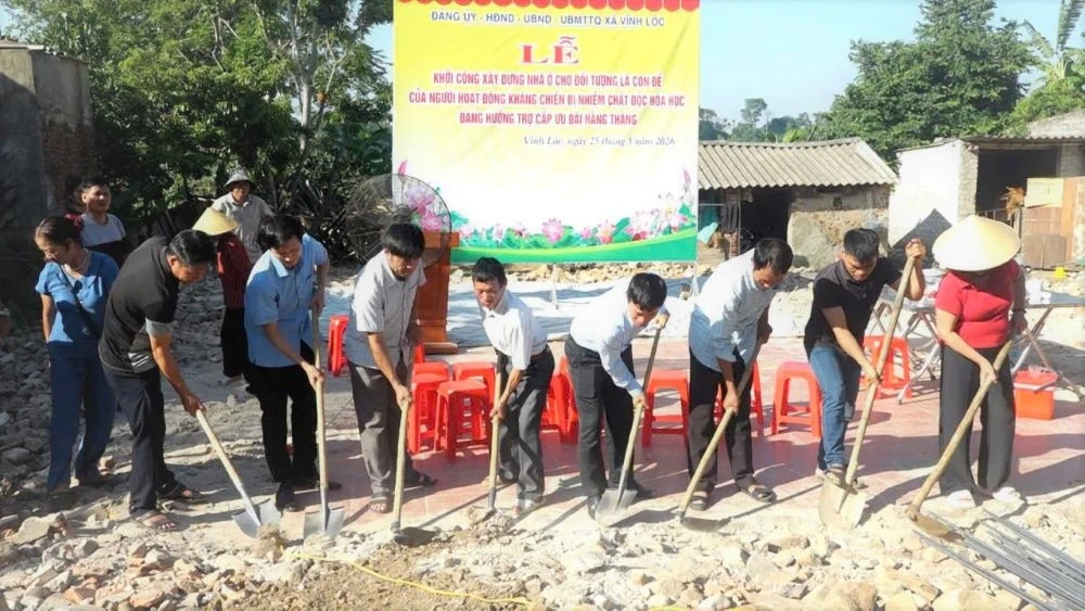 Xã Vĩnh Lộc: Khởi công xây dựng nhà ở cho con đẻ của người hoạt động kháng chiến bị nhiễm chất độc hóa học