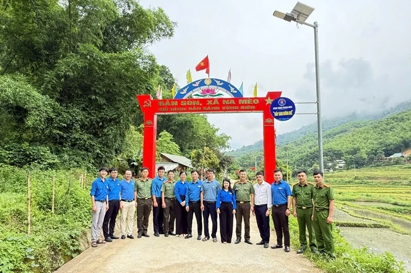 Tuổi trẻ UBND tỉnh Thanh Hóa chung tay chăm sóc sức khỏe cộng đồng