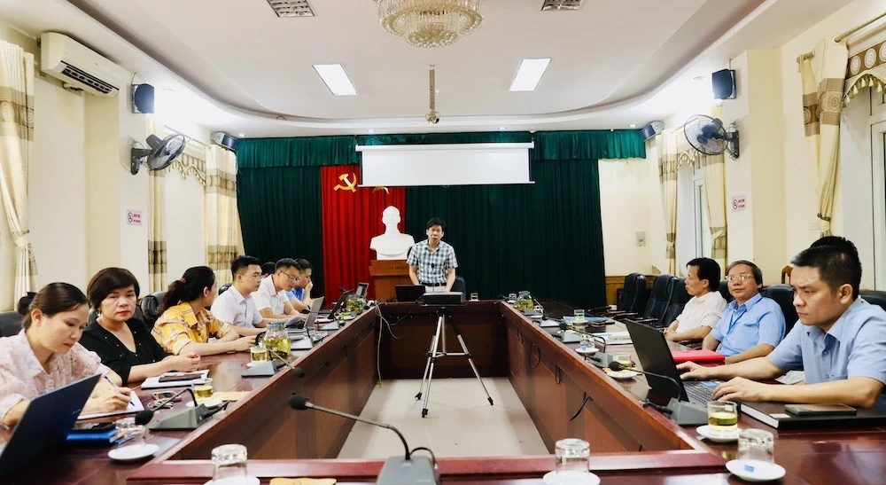 Nâng cao năng lực giám sát, chẩn đoán và điều trị bệnh do vi rút Ebola
