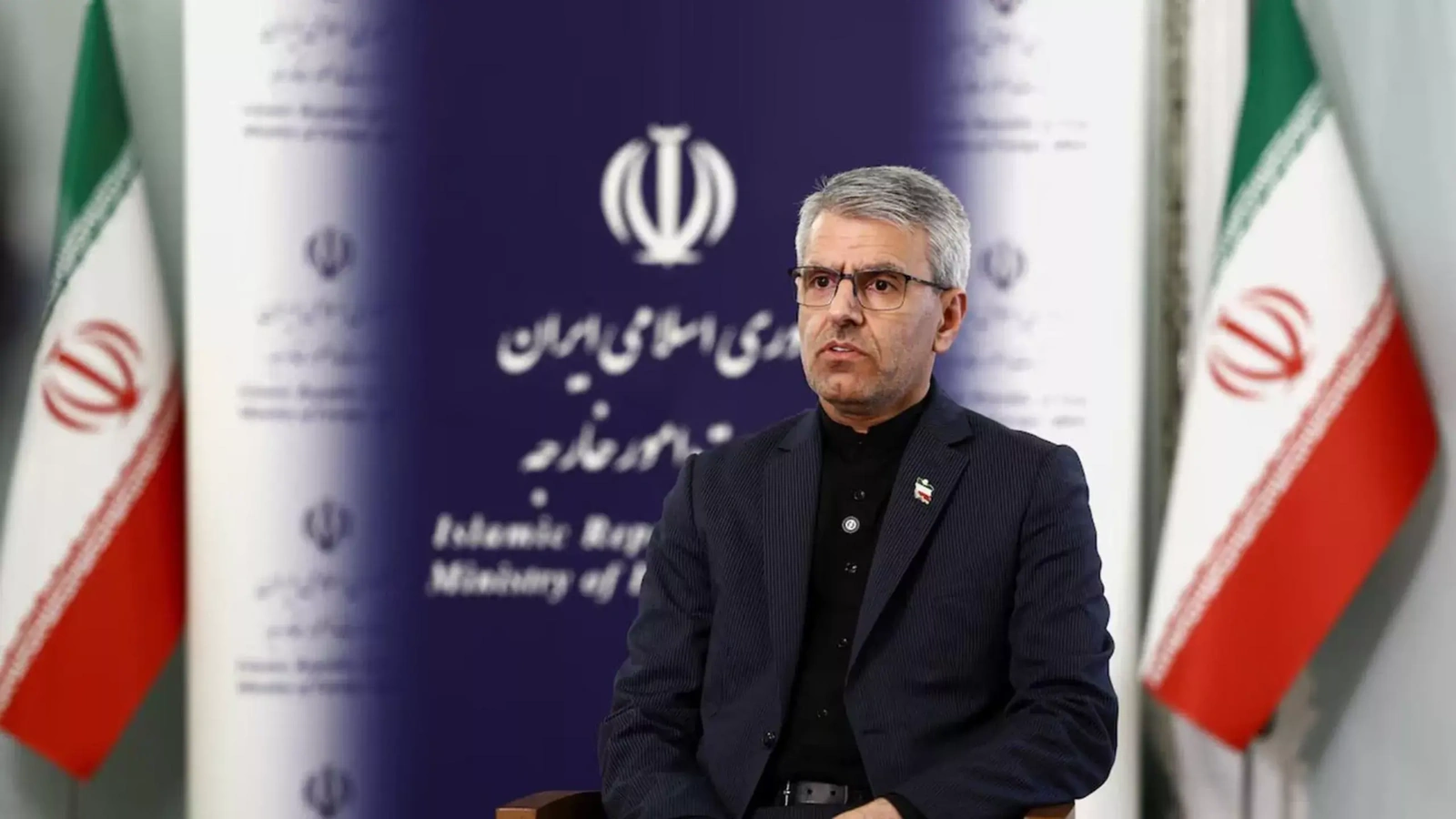 Tổng thống Mỹ hủy tấn công Iran, mở đường cho đàm phán hòa bình