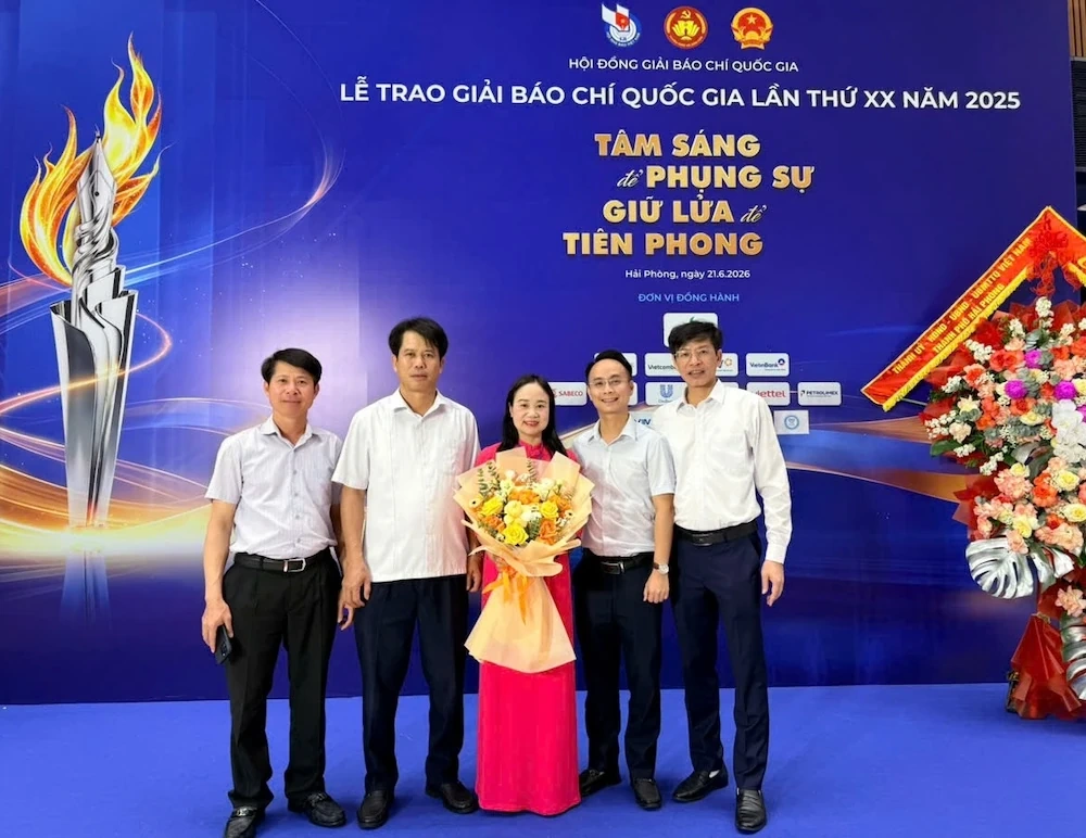 Trao Giải Báo chí Quốc gia lần thứ XX - năm 2025: Báo và Phát thanh, truyền hình Thanh Hóa được trao giải C