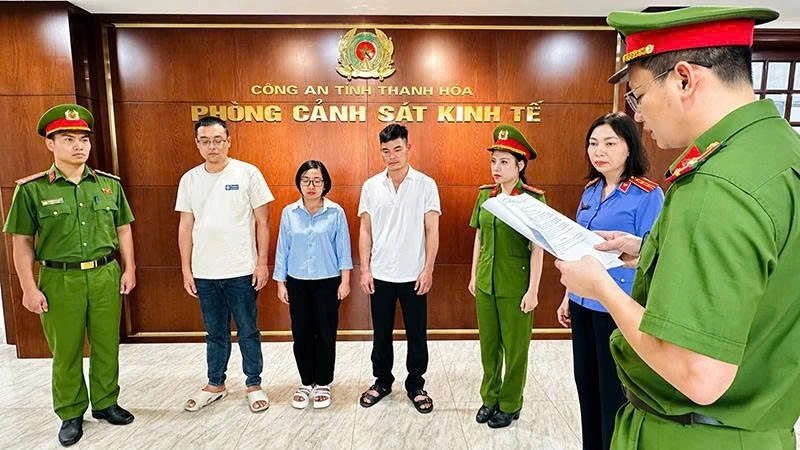 Đấu tranh quyết liệt với vi phạm về môi trường