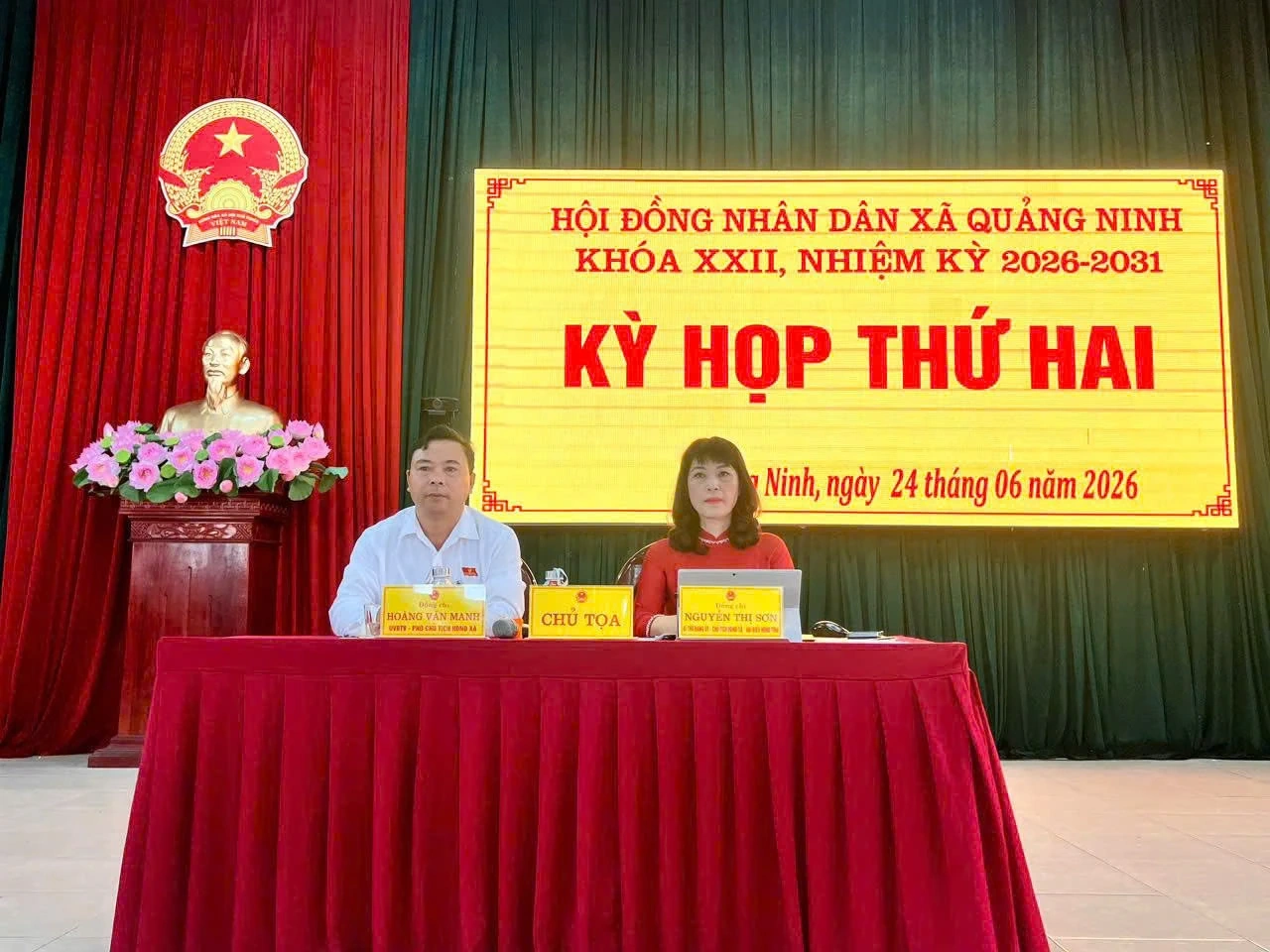 HĐND xã Quảng Ninh thông qua Nghị quyết sắp xếp thôn