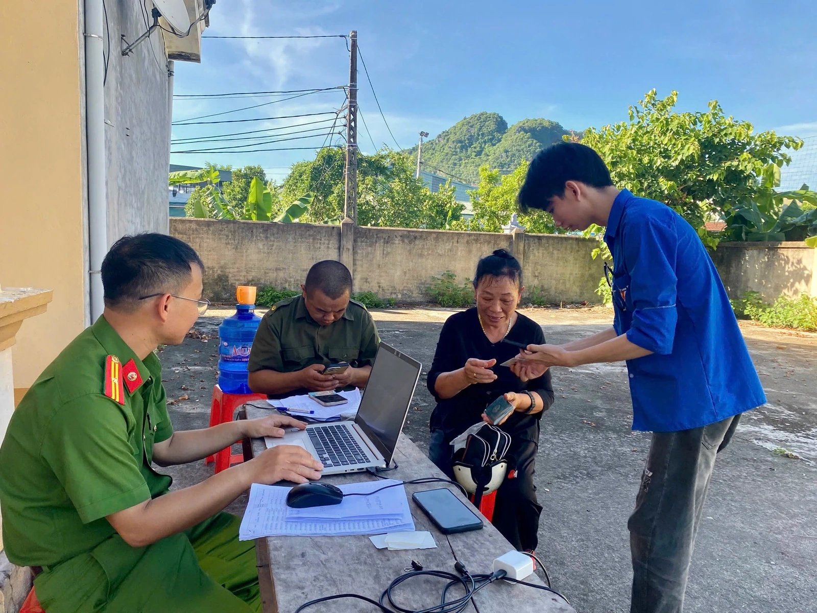 Thiết thực những công trình, phần việc thanh niên