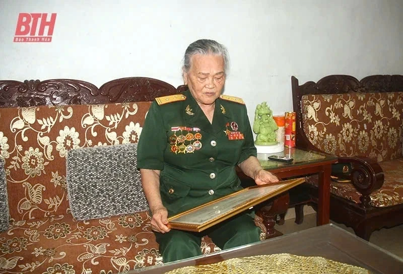 Nữ anh hùng tải đạn Ngô Thị Tuyển từ trần