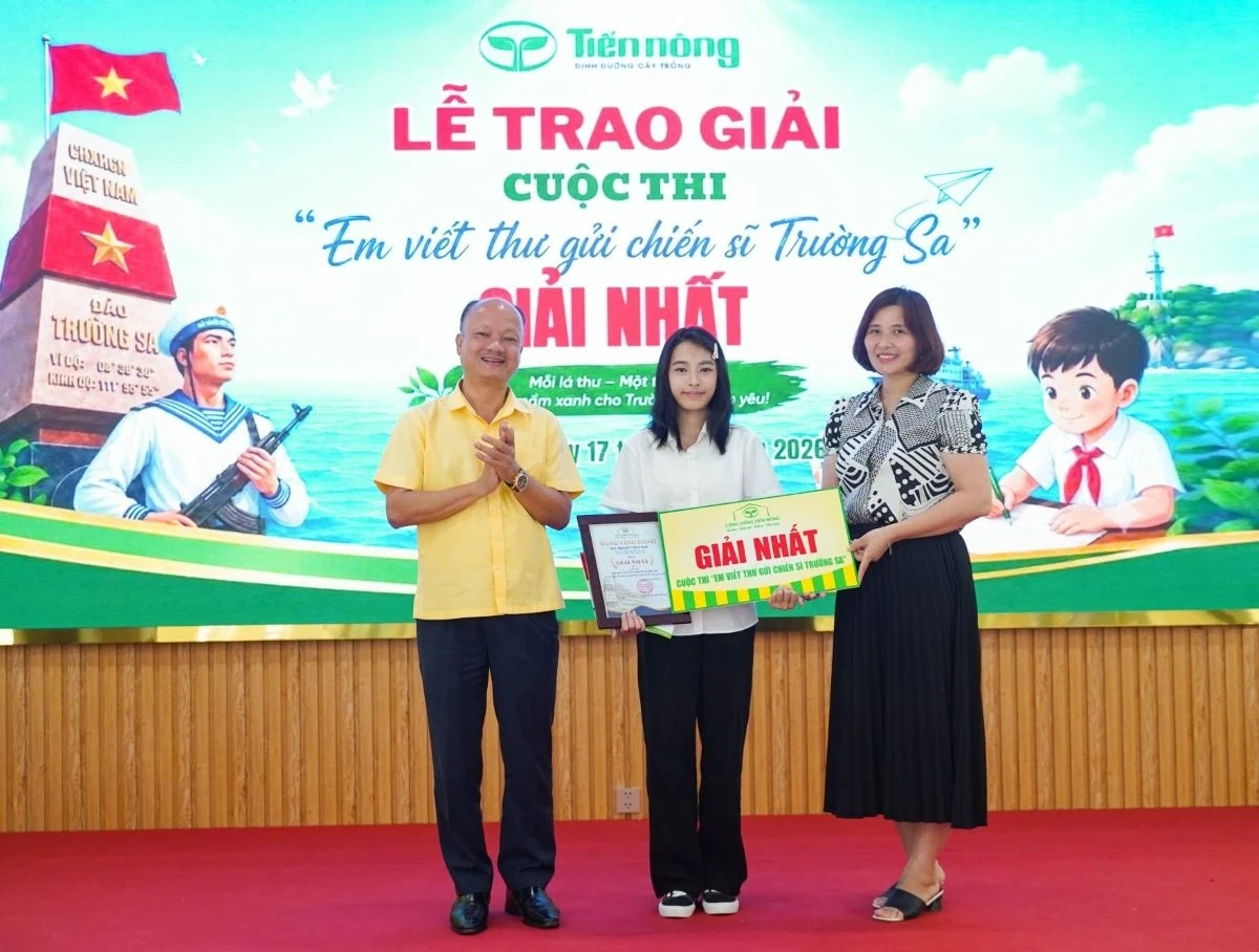 16 tác phẩm được trao giải Cuộc thi “Em viết thư gửi chiến sĩ Trường Sa”