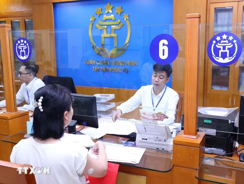 Phấn đấu đến năm 2030, khoảng 5-10% cán bộ cấp xã có trình độ đại học về khoa học và công nghệ