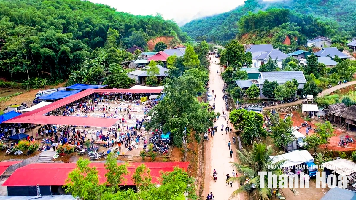 Về Sơn Thủy đi chợ Mường Xia