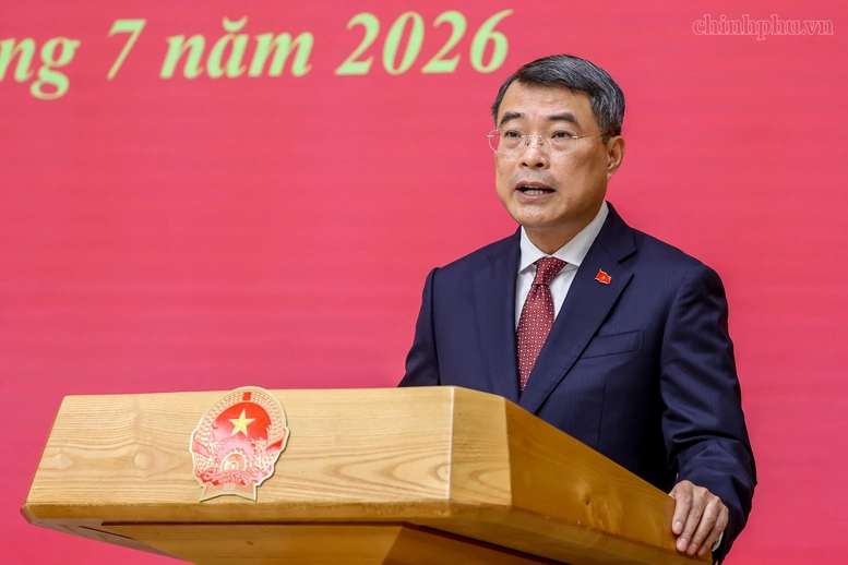 Thủ tướng Chính phủ trao quyết định bổ nhiệm đồng chí Nguyễn Hoài Anh giữ chức Thứ trưởng Thường trực Bộ Dân tộc và Tôn giáo