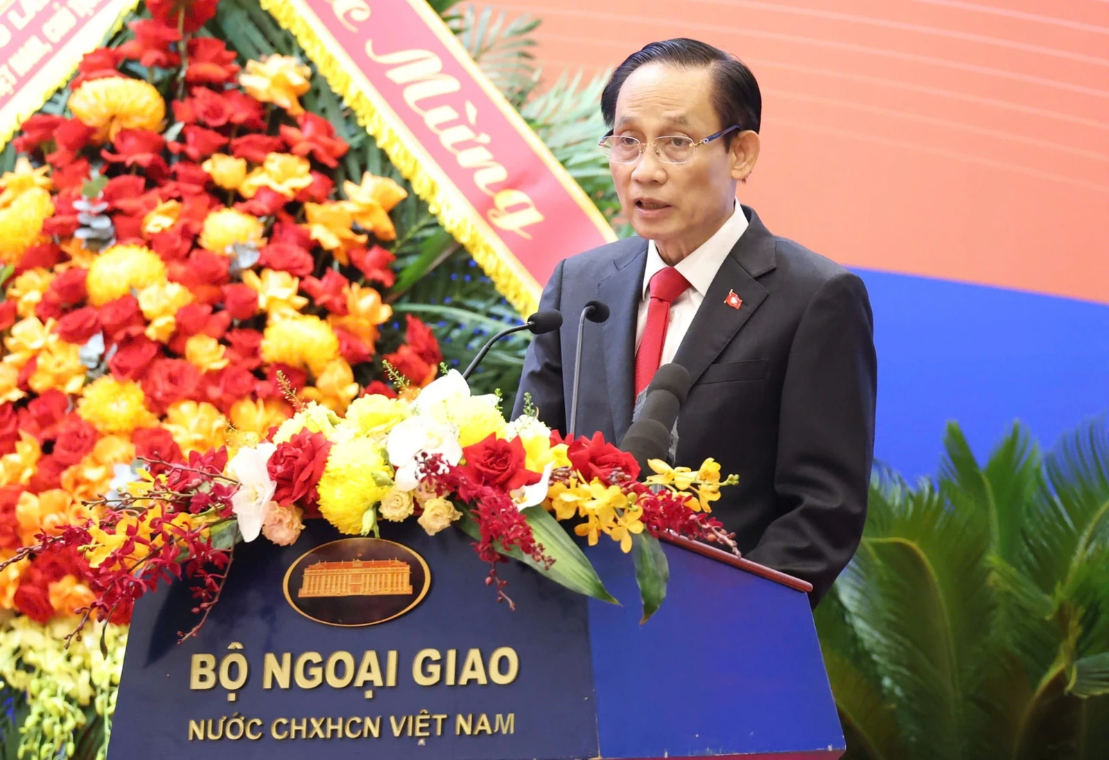 Tổng Bí thư, Chủ tịch nước Tô Lâm dự, phát biểu chỉ đạo Hội nghị Ngoại giao lần thứ 33