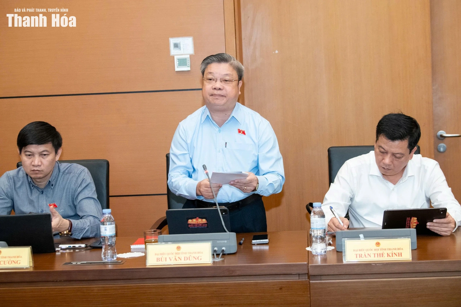 ĐBQH tỉnh Thanh Hóa đề xuất hoàn thiện các quy định về quốc phòng và phổ biến, giáo dục pháp luật