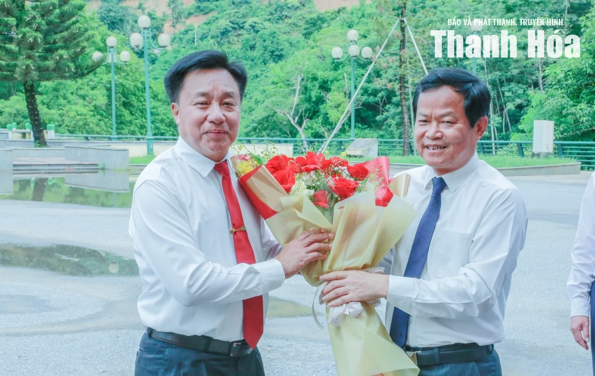Đón Đoàn đại biểu HĐND tỉnh Hủa Phăn thăm, làm việc tại Thanh Hóa