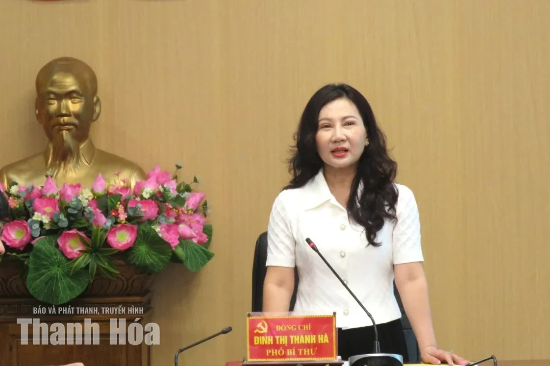 Đảng ủy các cơ quan Đảng tỉnh triển khai số hóa, tạo lập dữ liệu và xây dựng hồ sơ đảng viên điện tử