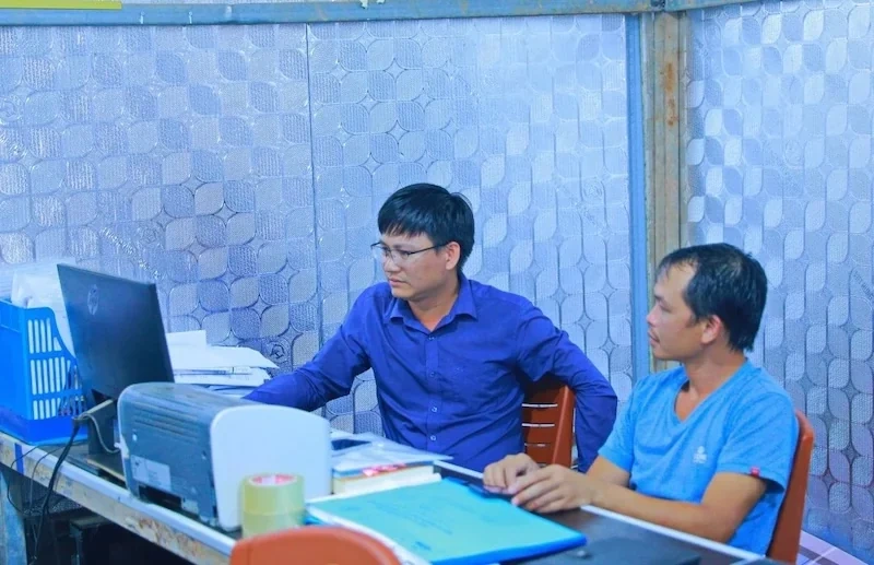 Trắng đêm thi công trường học ở xã biên giới Yên Khương