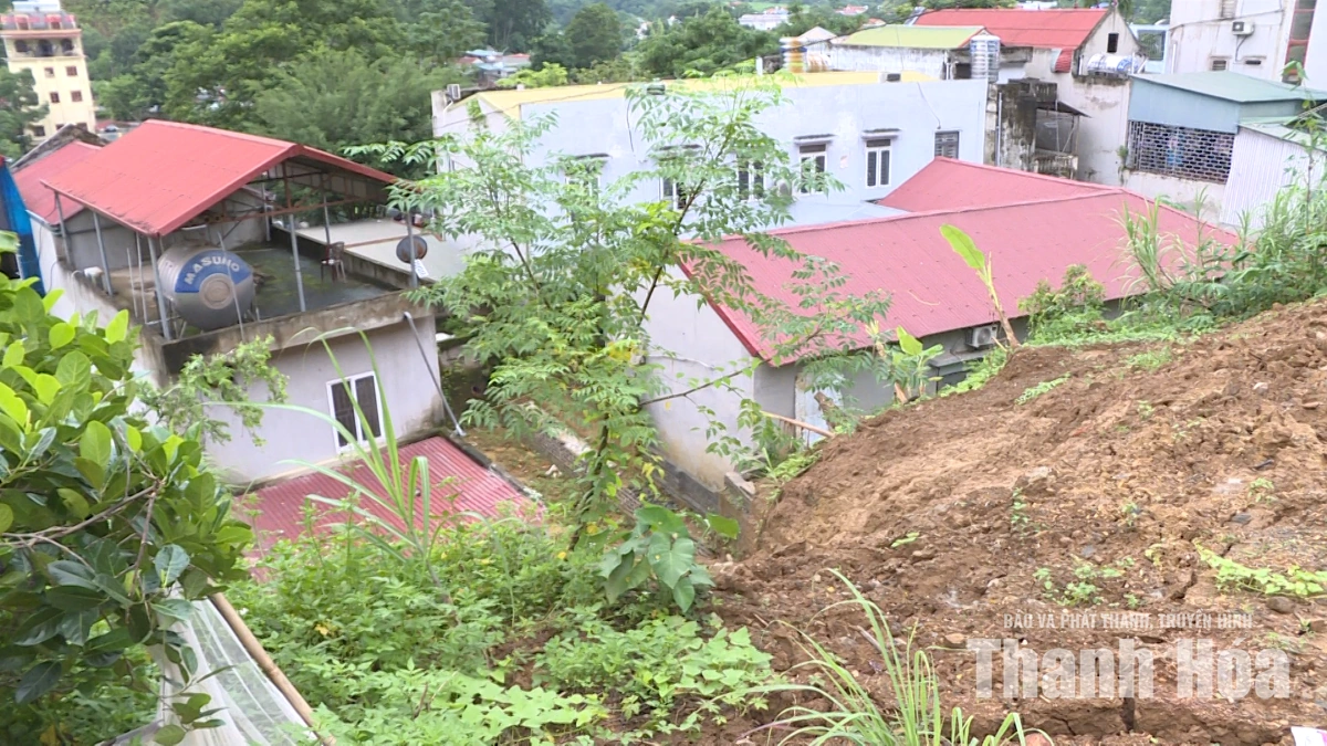 Quan Sơn sẵn sàng phương án tái định cư cho các hộ dân vùng sạt lở