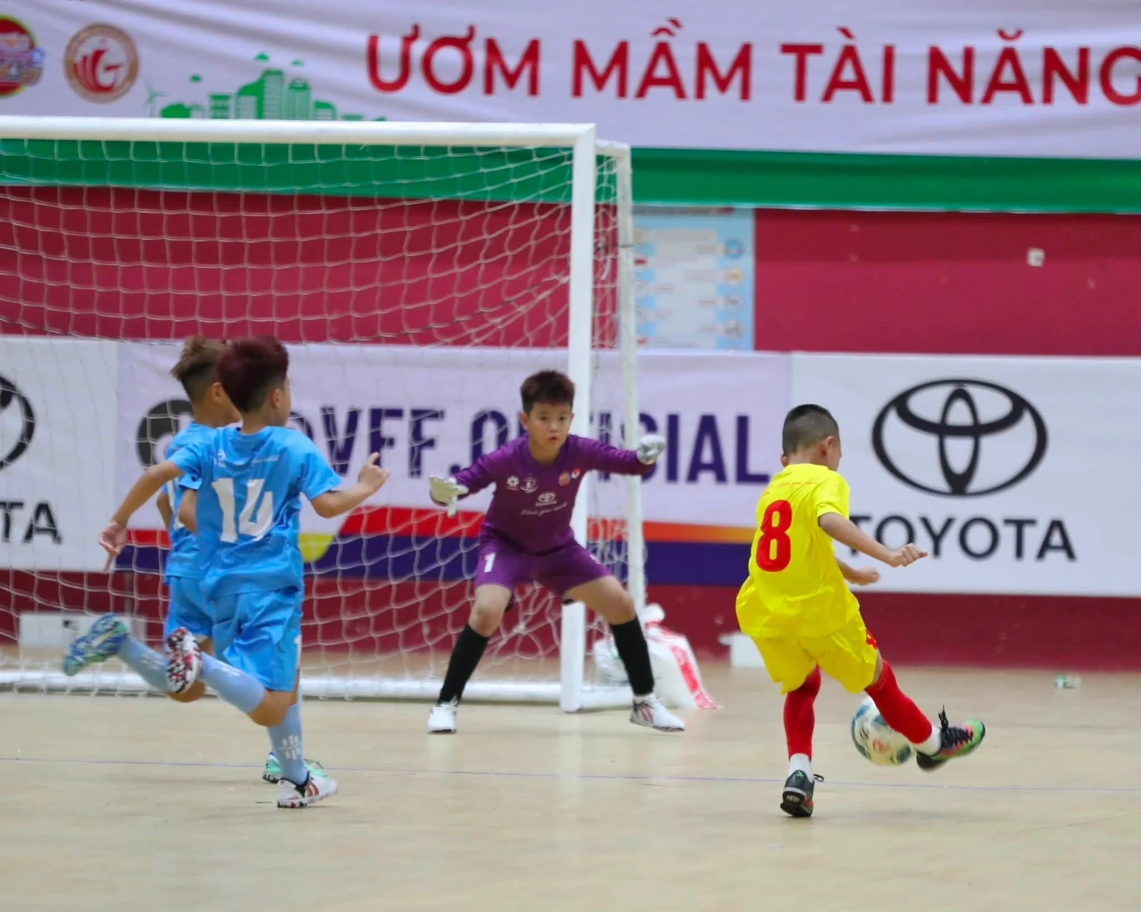 Việt Hùng Thanh Hóa giành 1 điểm trong ngày ra quân Giải U9 toàn quốc 2026