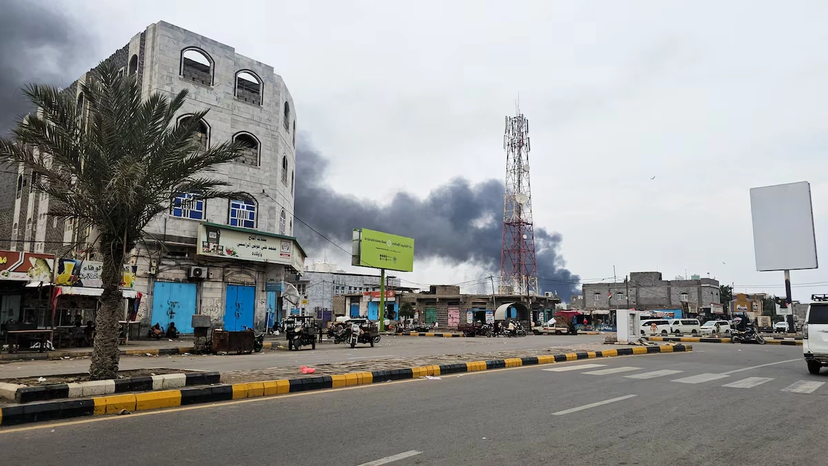Houthi tấn công cơ sở dầu mỏ Saudi Arabia giữa căng thẳng khu vực