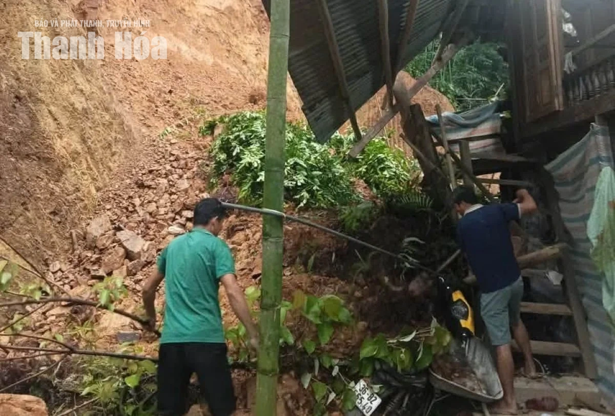 Sạt lở ta luy dương, 6 hộ dân ở xã Hiền Kiệt bị ảnh hưởng