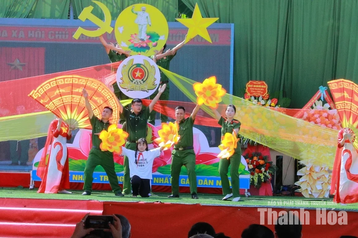Bí thư Tỉnh ủy Lê Đức Thái dự Ngày hội Toàn dân bảo vệ an ninh Tổ quốc tại xã Xuân Thái