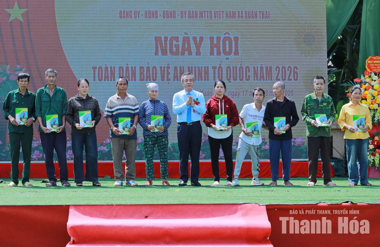 Bí thư Tỉnh ủy Lê Đức Thái dự Ngày hội Toàn dân bảo vệ an ninh Tổ quốc tại xã Xuân Thái