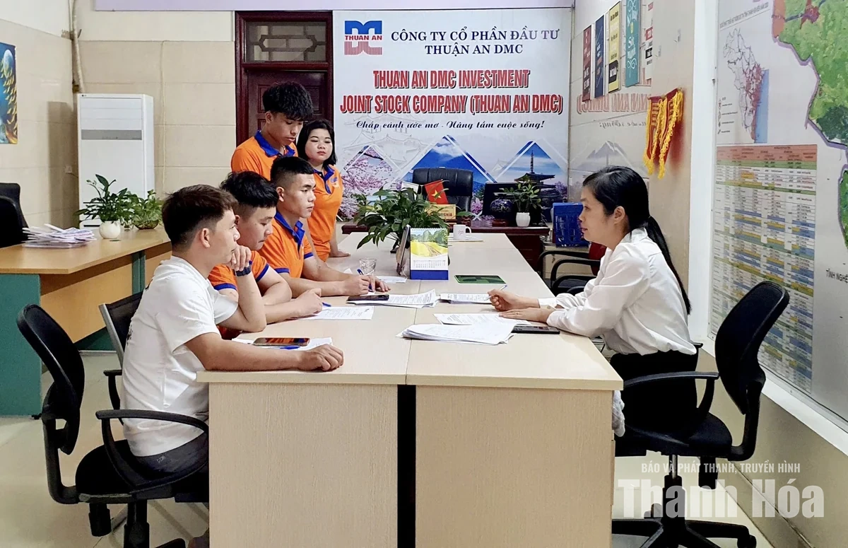Bản tin Thị trường lao động 