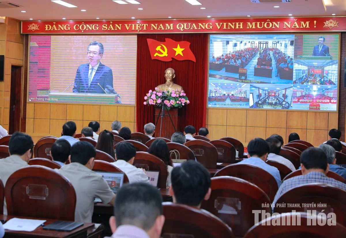 Hơn 66 nghìn cán bộ, đảng viên tỉnh Thanh Hóa nghiên cứu, học tập các nghị quyết, chỉ thị của Bộ Chính trị