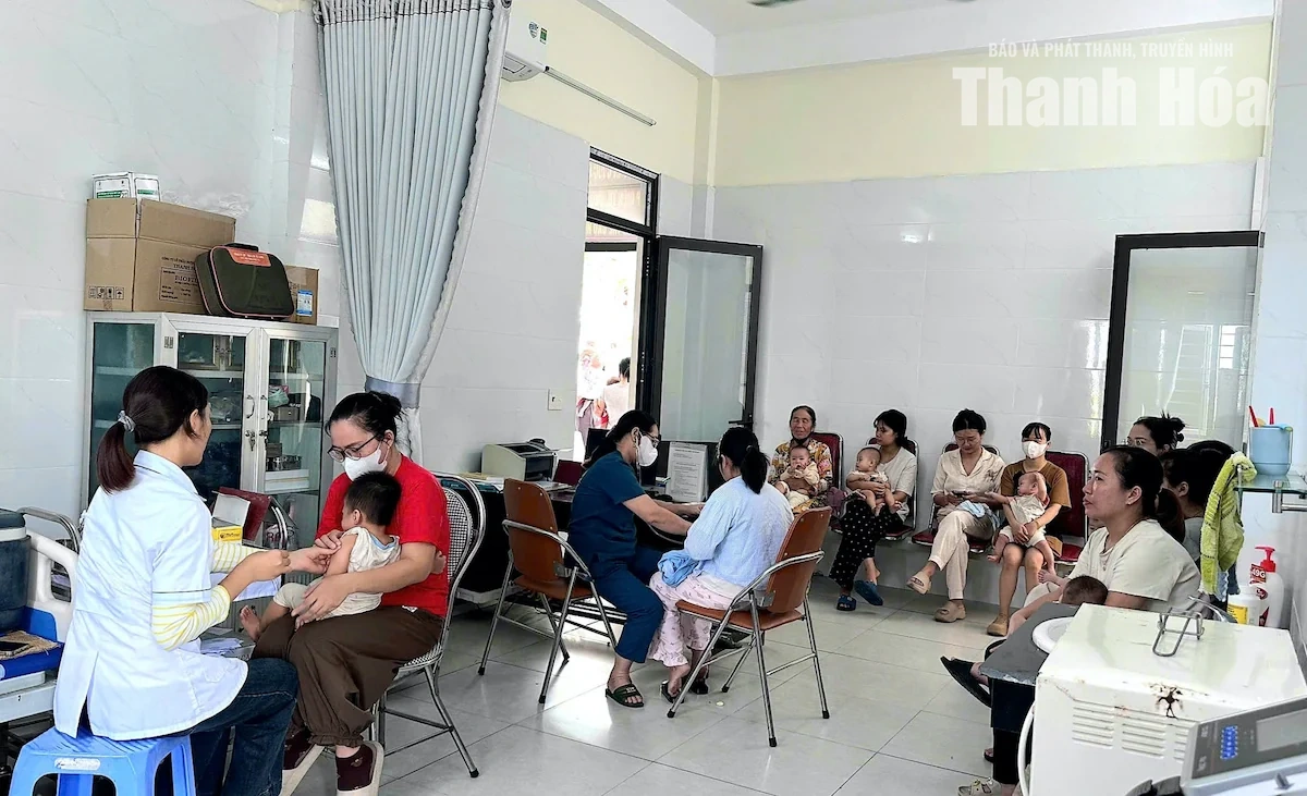 Giữ mức sinh thay thế - không chỉ là chuyện của mỗi gia đình