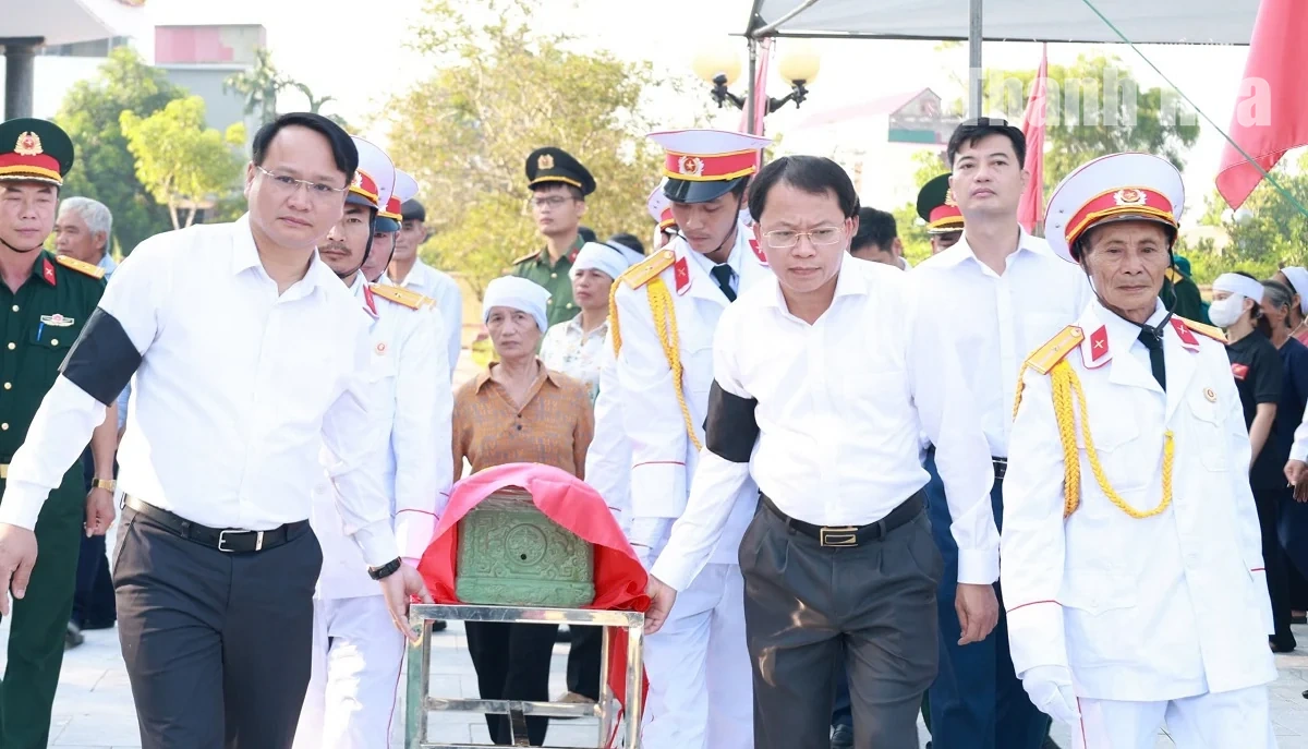 Thiệu Hóa đón nhận và an táng hài cốt liệt sĩ Vũ Văn Đạo tại quê nhà