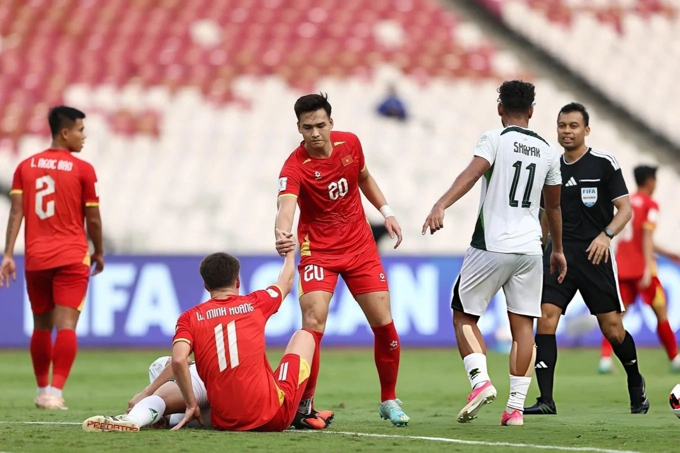 Cầu mây nữ Việt Nam quyết tranh HCV Asiad 2026; Liên đoàn Bóng đá Bồ Đào Nha nỗ lực giảng hòa, mong Cristiano Ronaldo trở lại