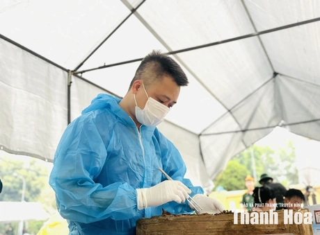 Nối những nhịp cầu đoàn tụ (Bài 2): Những người đi ngược dòng thời gian