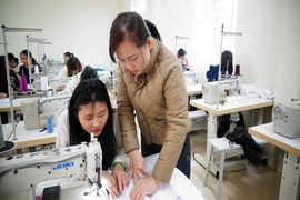 “Chắp cánh” ước mơ cho học sinh khuyết tật