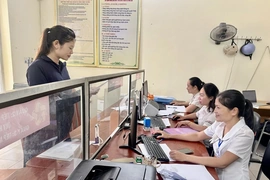 Xây dựng chính quyền vì Nhân dân phục vụ