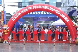 Sacombank khánh thành trụ sở mới Phòng giao dịch  Lam Sơn