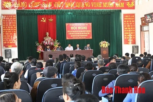 Tiếp xúc, đối thoại với nhân dân xã Vân Sơn về các nội dung liên quan đến hoạt động của Nhà máy sản xuất Ferocrom Nam Việt