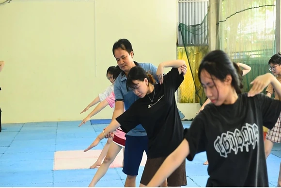 Người thầy truyền lửa Aerobic trong học đường