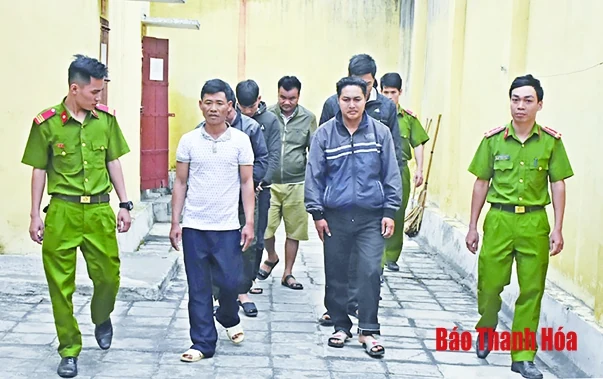 Bài 2: Quyết liệt đấu tranh, xử lý