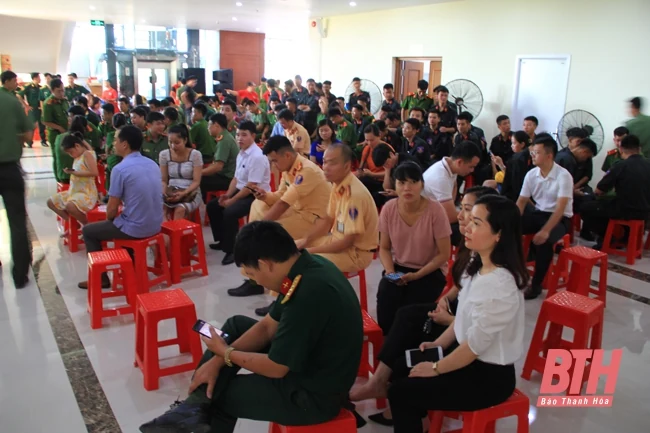 Chương trình “Hành trình đỏ - Kết nối dòng máu Việt” 2020: Gần 2.000 người hiến máu tình nguyện