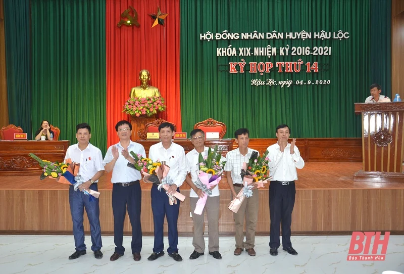 Đồng chí Nguyễn Minh Hoàng được bầu giữ chức Chủ tịch UBND huyện Hậu Lộc
