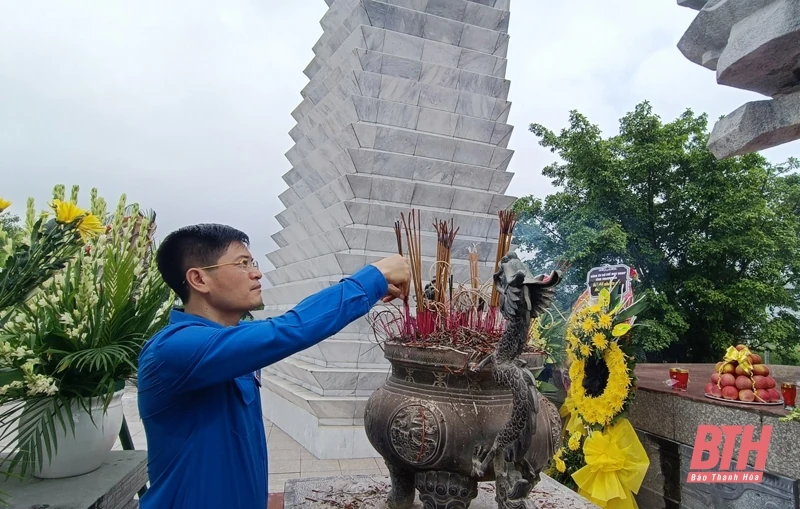 Thiết thực chương trình “Hành trình thanh niên kết nối - tri ân, chung tay vì cộng đồng”