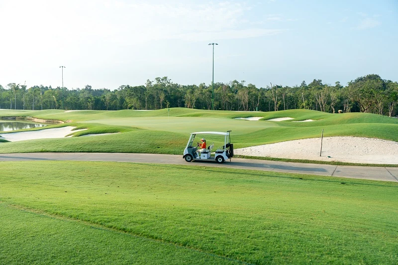 Eschuri Vung Bau Golf – sân golf đẳng cấp bậc nhất tại đảo Ngọc