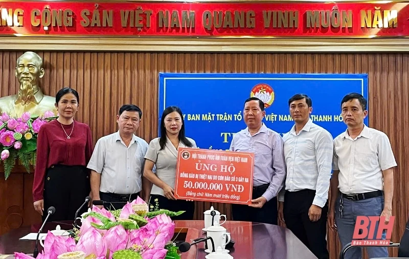 Ủy ban MTTQ tỉnh tiếp nhận ủng hộ đồng bào bị thiệt hại do bão số 3