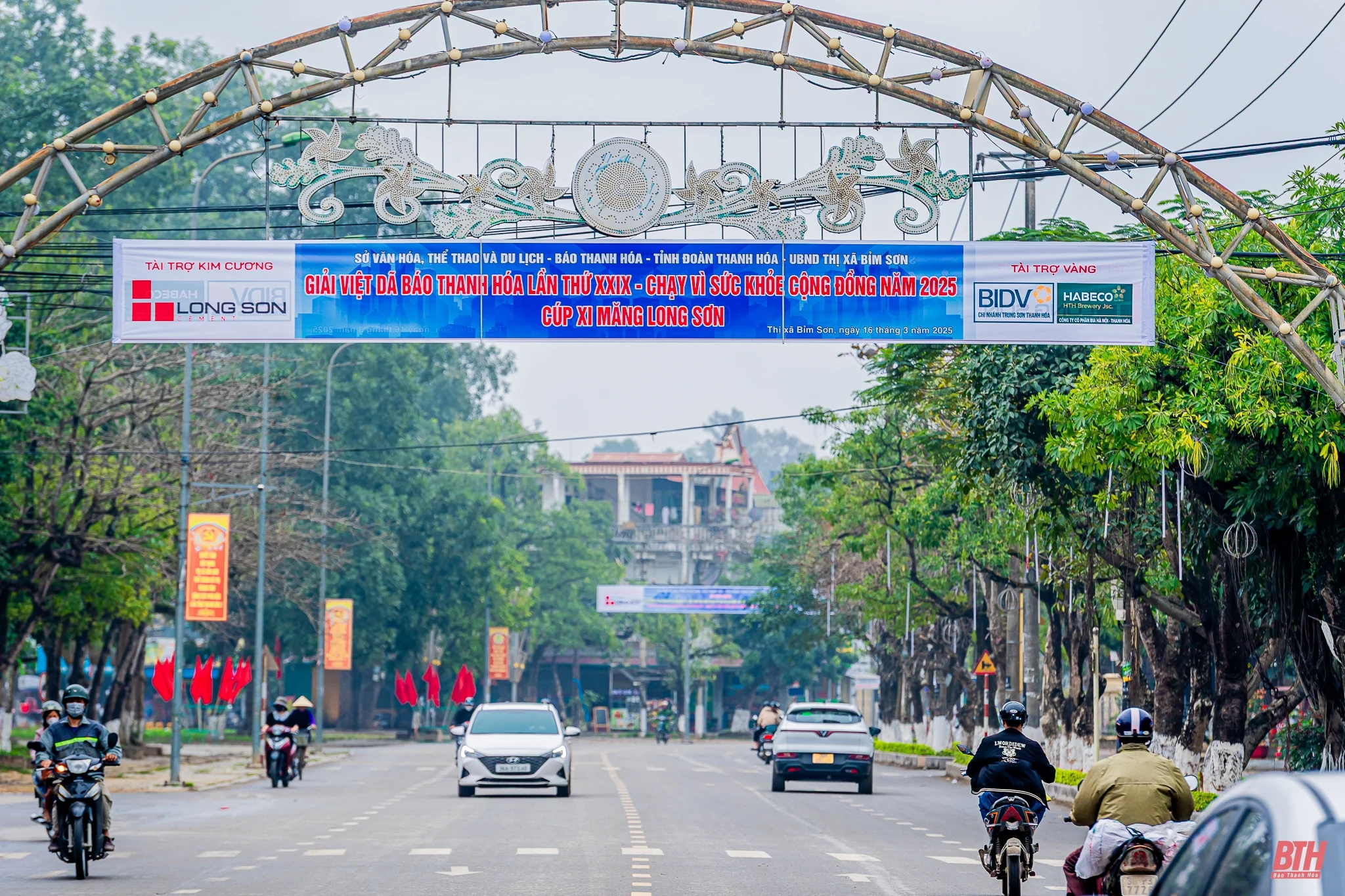 Bỉm Sơn rực rỡ sắc màu chào đón giải Việt dã Báo Thanh Hóa lần thứ 29